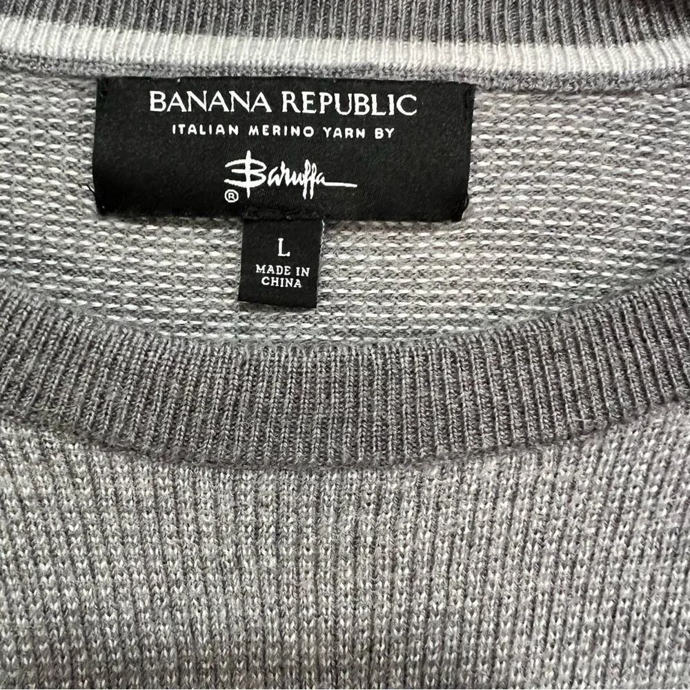 Banana Republic men Merino‎ Baruffa Wool sweater sizer L